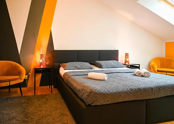 Apartamento 2br For 6 With Private Terrace Near Center & Metro U2 *